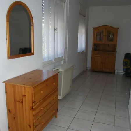 Taban Vendeghaz Balatonlelle